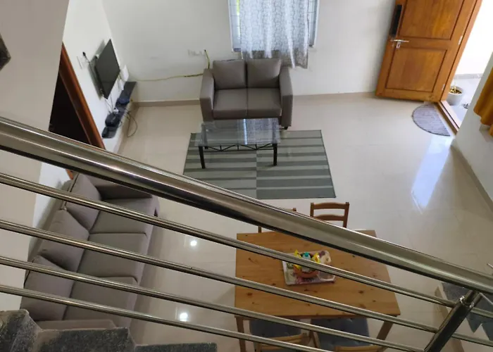 Leo'S Den 13 Guests Ac 3Bhk 9 Mins To Rgia Villa Shamshabad